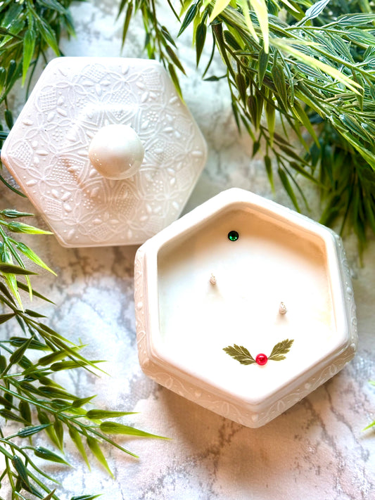 White Christmas Trinket ~ Special Price!!