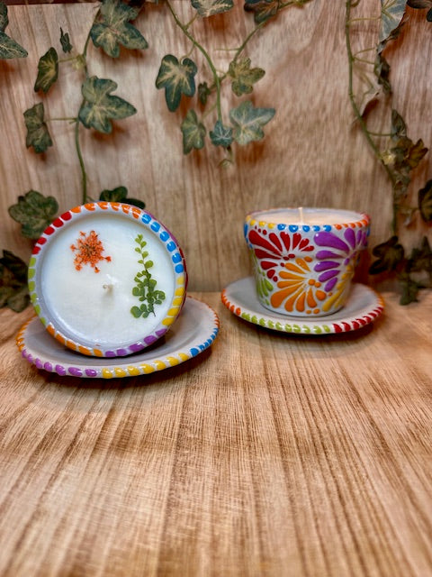 Mini pot with saucer