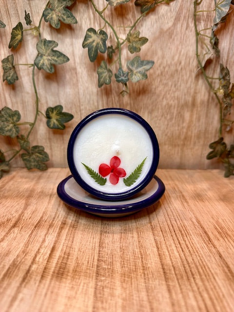 Mini pot with saucer